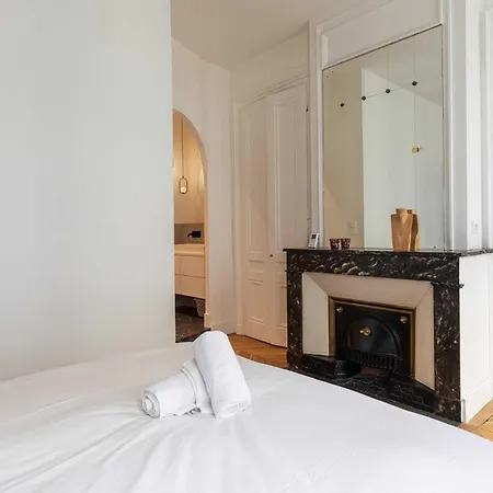 Luminous 2br 4p - Bellecour Place Ampere Lyon